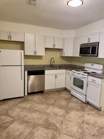 1910 Tropicana Road North Charleston SC 29406