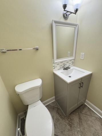 1910 Tropicana Road North Charleston SC 29406