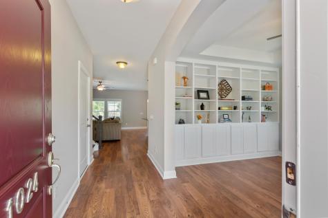 1024 Banker Court Mount Pleasant SC 29429