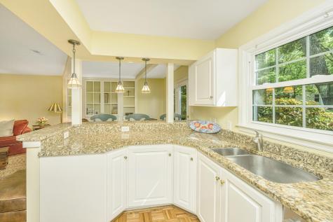 673 Highwood Circle Charleston SC 29412