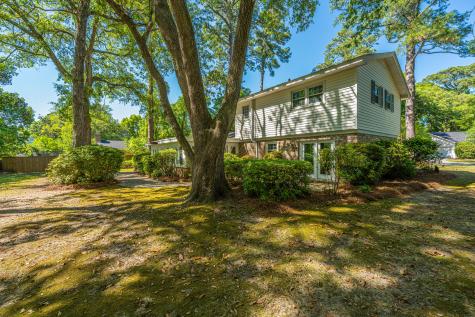 673 Highwood Circle Charleston SC 29412