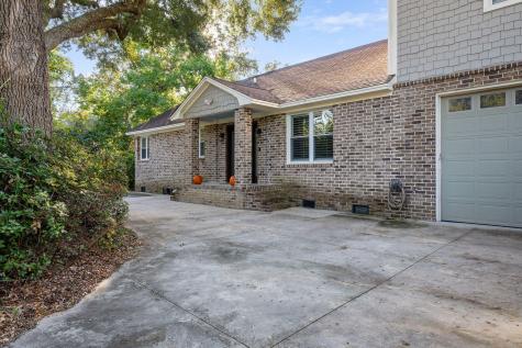 1315 S Edgewater Drive Charleston SC 29407
