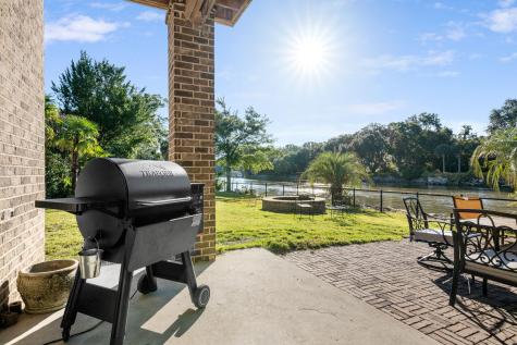 1315 S Edgewater Drive Charleston SC 29407