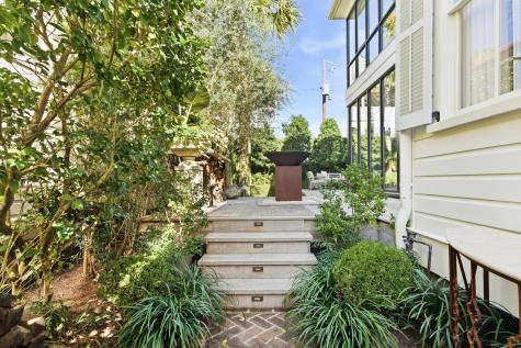 4 Wentworth Street Charleston SC 29401