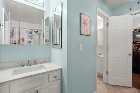 330 Aberdeen Circle Summerville SC 29483