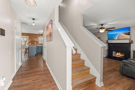 330 Aberdeen Circle Summerville SC 29483