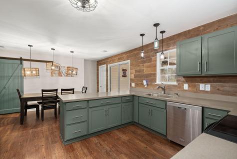 330 Aberdeen Circle Summerville SC 29483