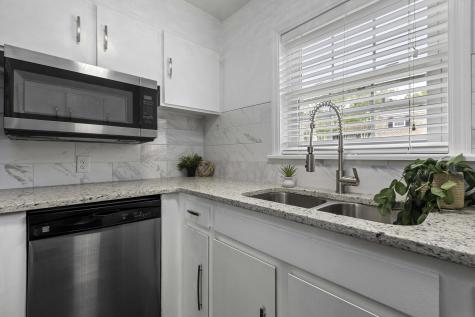 874 Colony Drive Charleston SC 29407