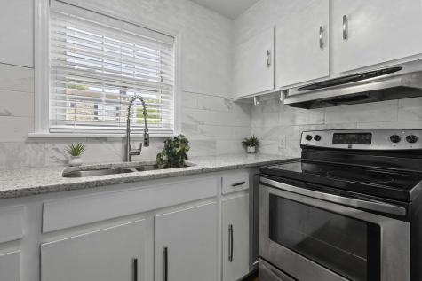 874 Colony Drive Charleston SC 29407