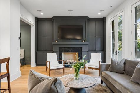 19 Krier Lane Mount Pleasant SC 29464