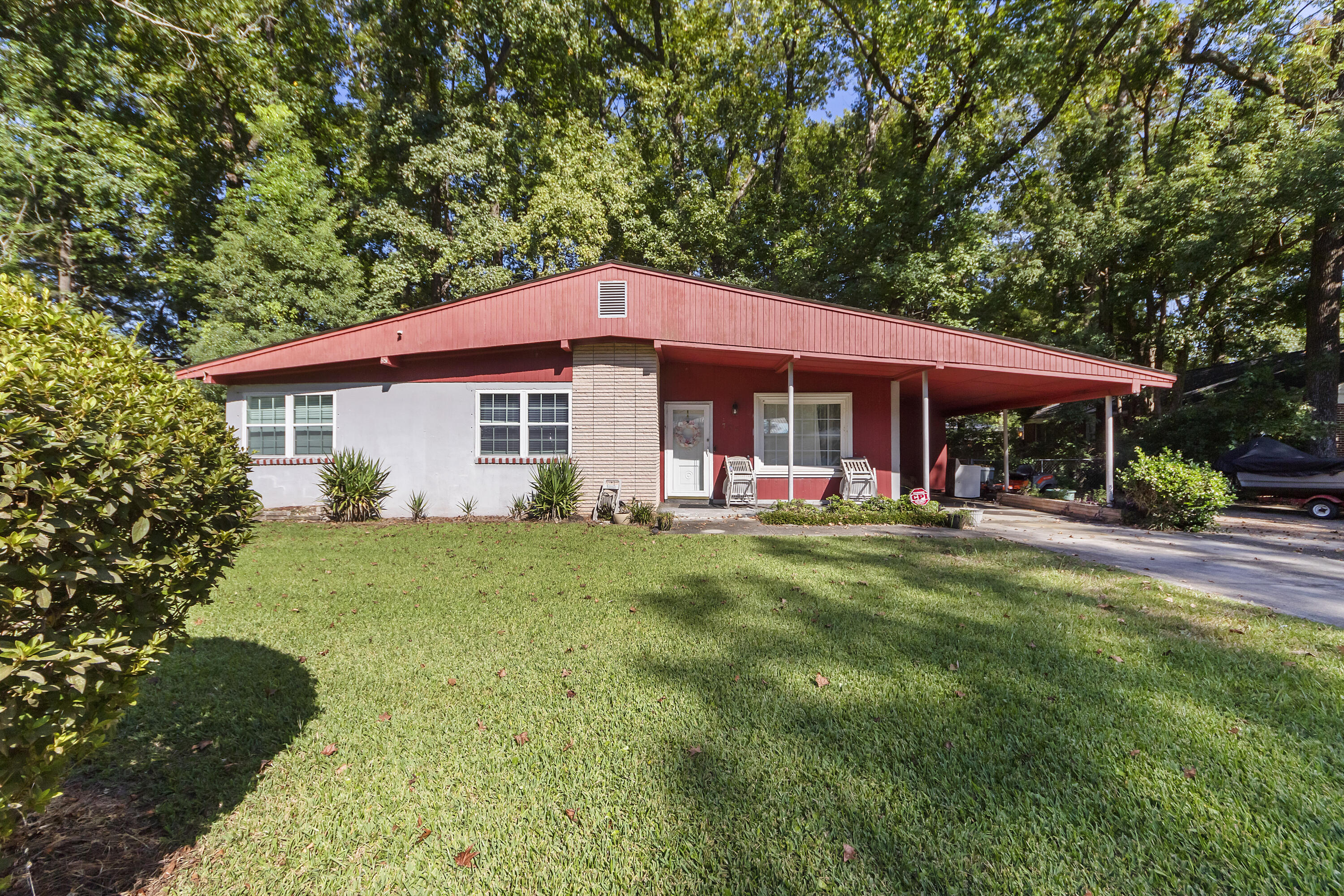 706 Argonne Street Charleston SC 29407