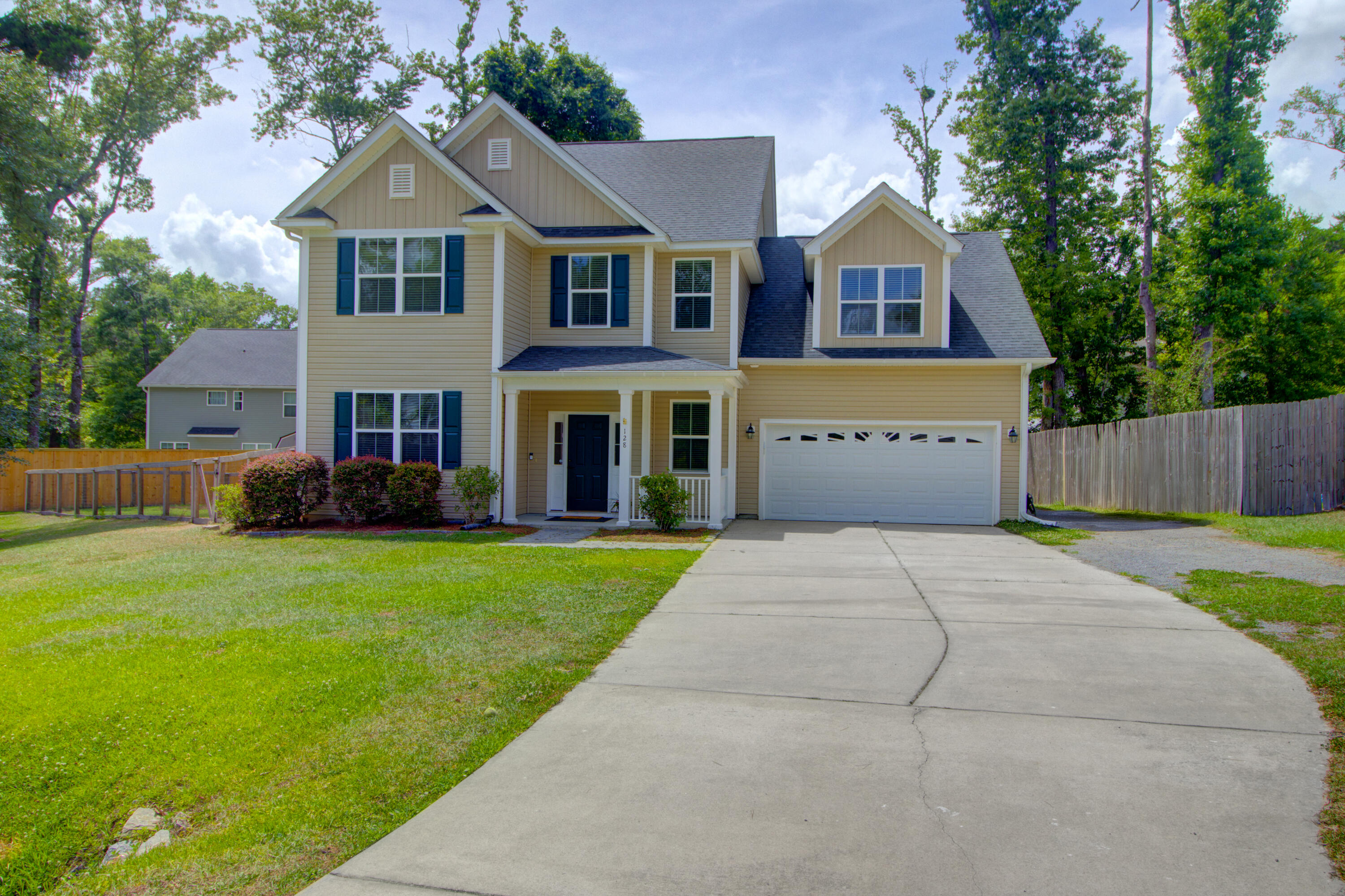 128 Swan Drive Summerville SC 29485