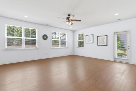 128 Swan Drive Summerville SC 29485