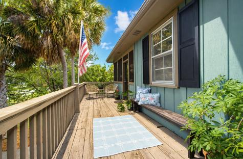 27 41st Avenue Isle Of Palms SC 29451