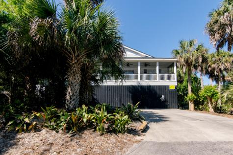 1520 Dorothy Street Edisto Island SC 29438