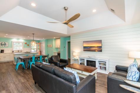 1520 Dorothy Street Edisto Island SC 29438
