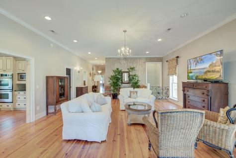 731 York Street Mount Pleasant SC 29464