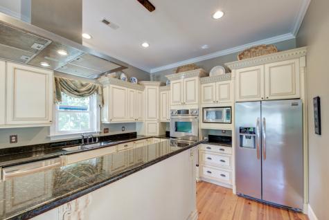 731 York Street Mount Pleasant SC 29464