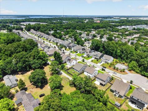 149 Country Oaks Lane Wando SC 29492