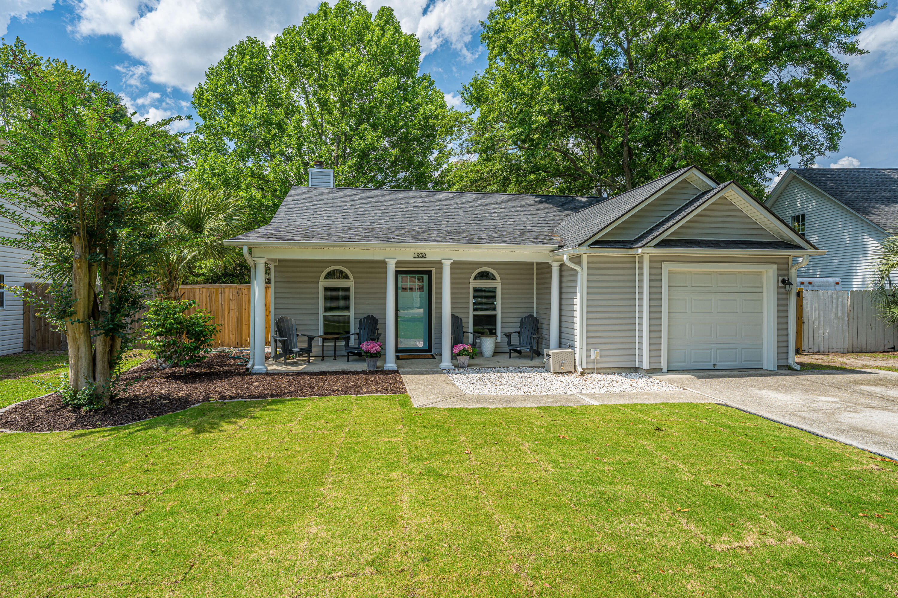 1938 Armory Drive Mount Pleasant SC 29466