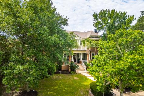 67 Delahow Street Daniel Island SC 29492
