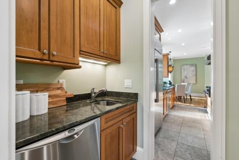 67 Delahow Street Daniel Island SC 29492