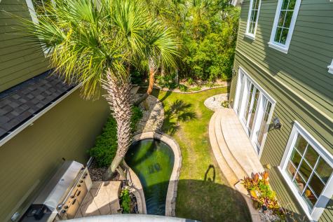 67 Delahow Street Daniel Island SC 29492