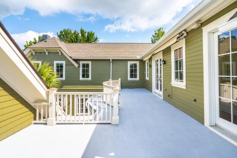 67 Delahow Street Daniel Island SC 29492