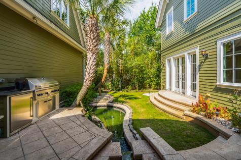 67 Delahow Street Daniel Island SC 29492