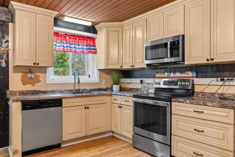 2015 Albert Storm Avenue Moncks Corner SC 29461