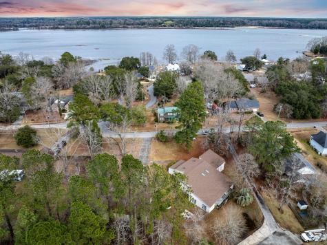 2015 Albert Storm Avenue Moncks Corner SC 29461