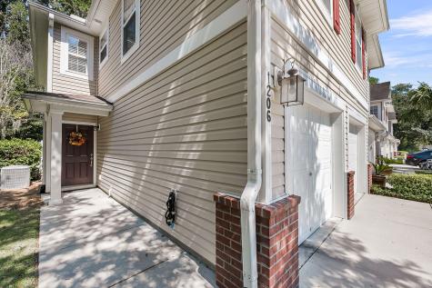 5150 Trump Street North Charleston SC 29420
