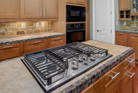 7246 Highway 165 Ravenel SC 29470