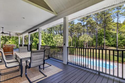 7246 Highway 165 Ravenel SC 29470