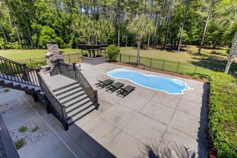 7246 Highway 165 Ravenel SC 29470