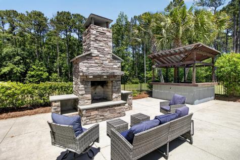 7246 Highway 165 Ravenel SC 29470