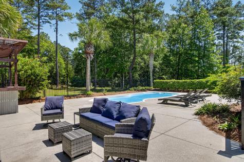 7246 Highway 165 Ravenel SC 29470