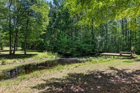 7246 Highway 165 Ravenel SC 29470
