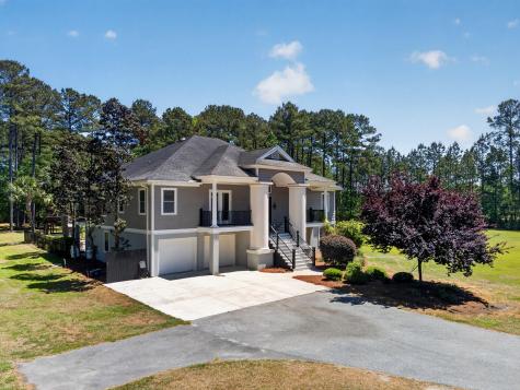 7246 Highway 165 Ravenel SC 29470