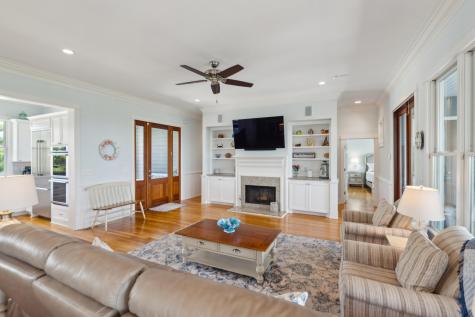 2904B Palm Isle Of Palms SC 29451