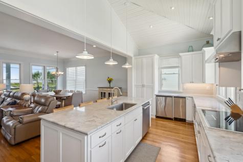 2904B Palm Isle Of Palms SC 29451