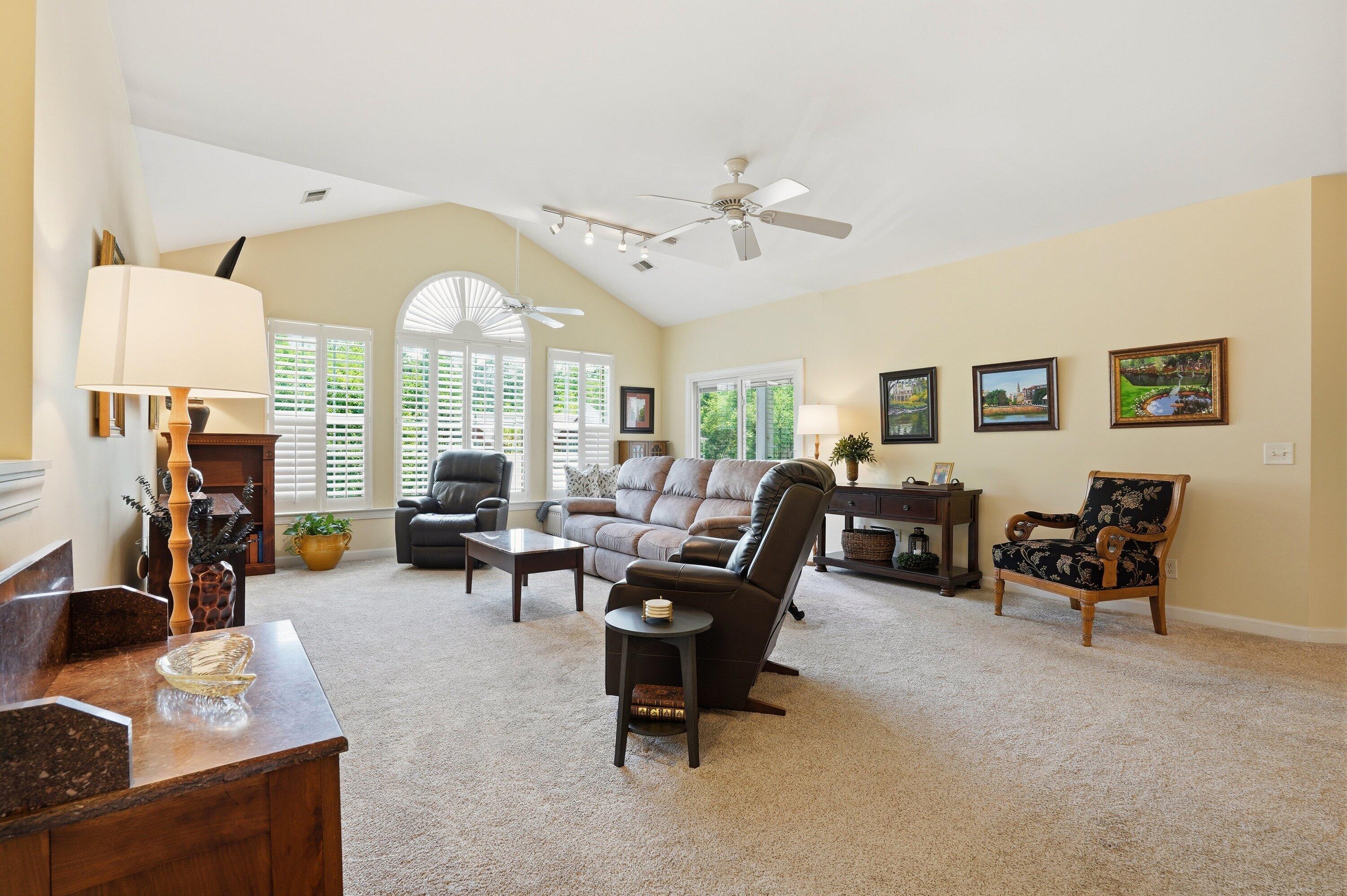 141 Golfview Lane Summerville SC 29485
