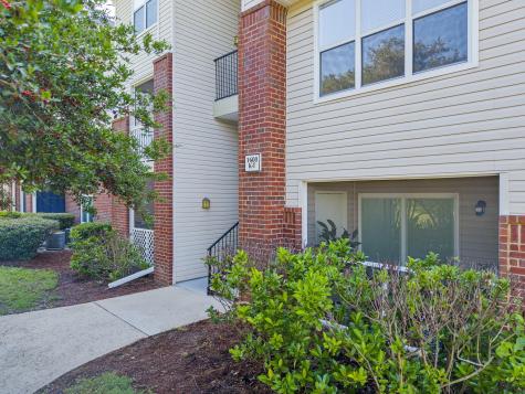 2011 N Highway 17 Mount Pleasant SC 29466