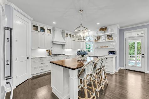2205 Old Jay Lane Mount Pleasant SC 29466