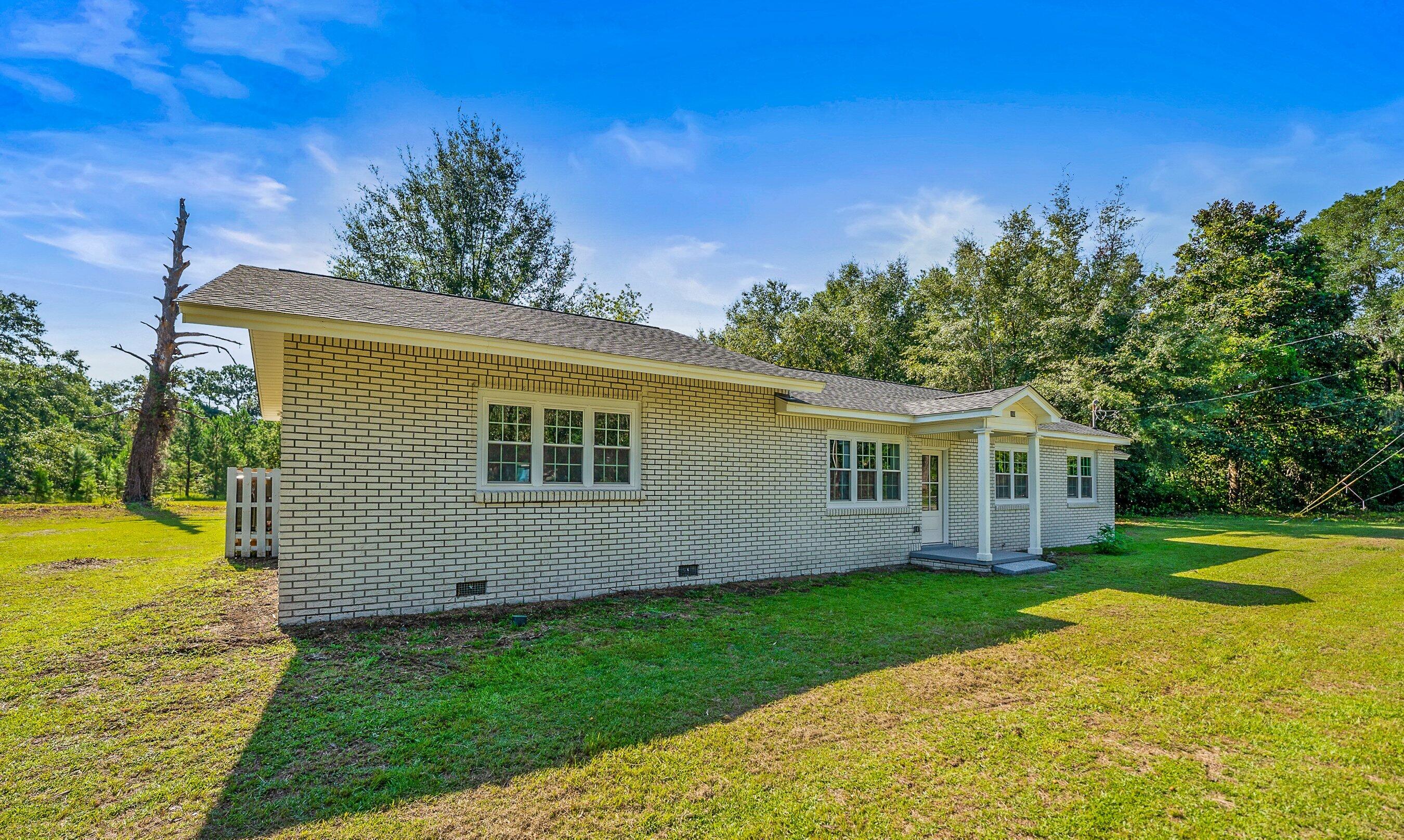 160 Bruce K Smalls Drive Beaufort SC 29906