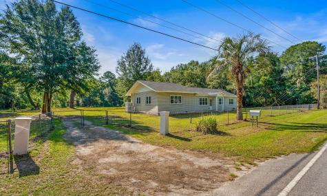 160 Bruce K Smalls Drive Beaufort SC 29906