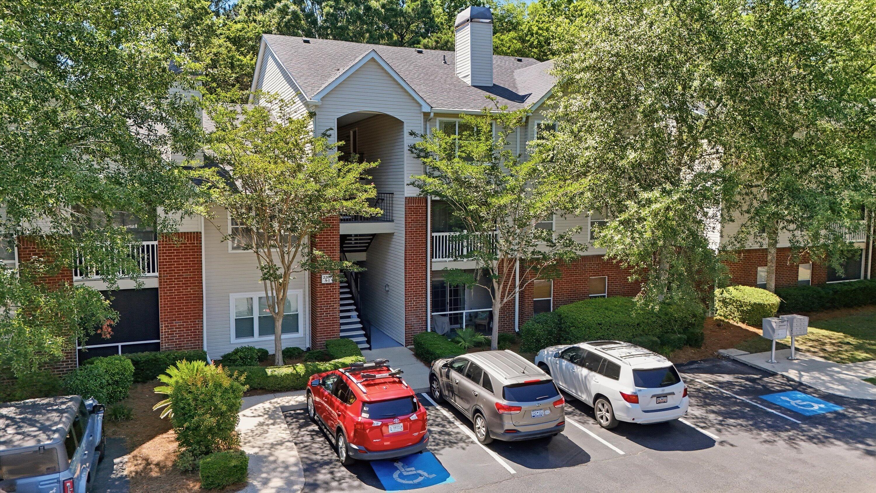2011 N Highway 17 Mount Pleasant SC 29466