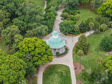 152 Grove Street Charleston SC 29403