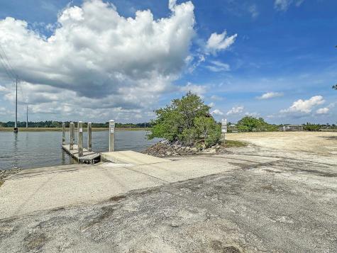 2142 Golfview Drive Charleston SC 29412
