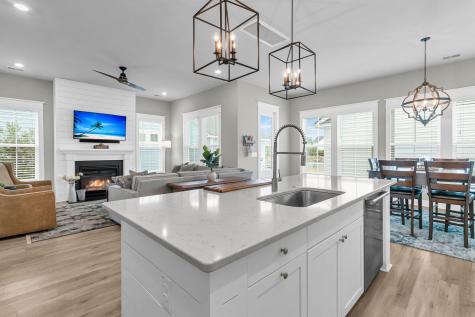 4046 Maidstone Drive Mount Pleasant SC 29466